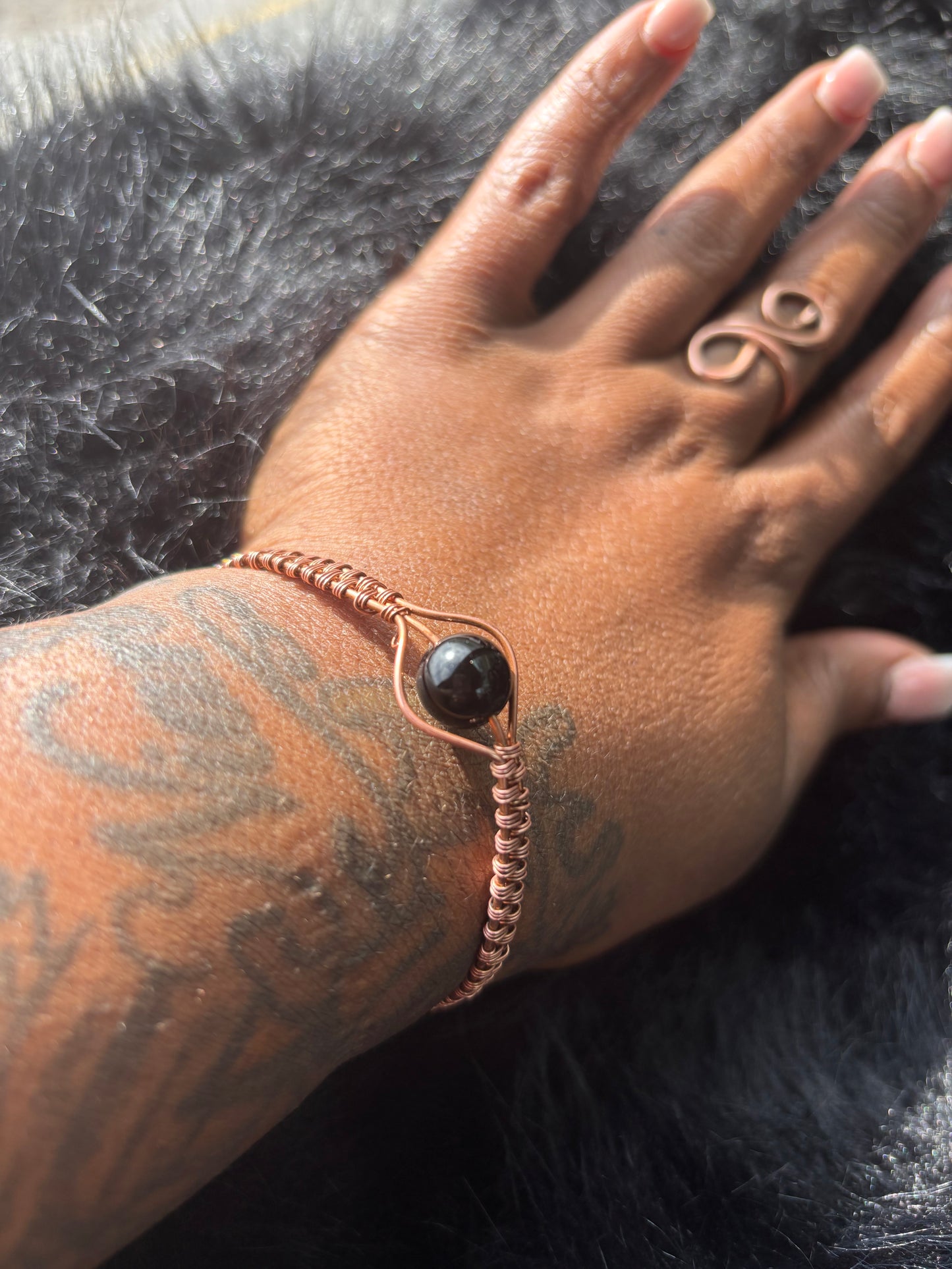Black Onyx & Weaved Copper Bracelet