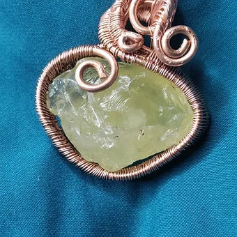 Intuitive Weaved Pendant